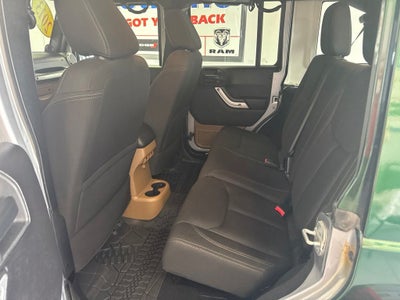 2013 Jeep Wrangler Unlimited Sahara