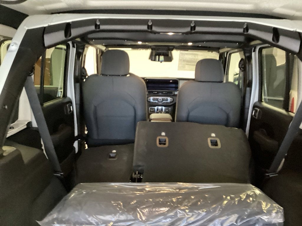 2027 Jeep Wrangler WRANGLER 4-DOOR WILLYS