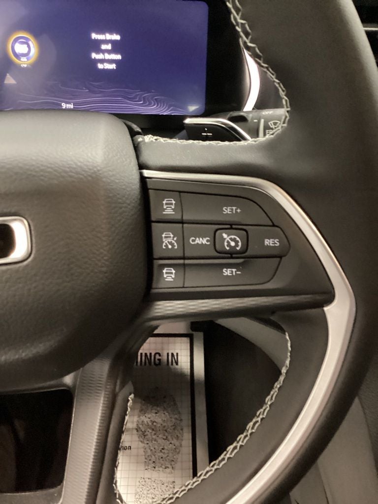 2026 Jeep Grand Cherokee GRAND CHEROKEE LAREDO X 4X4