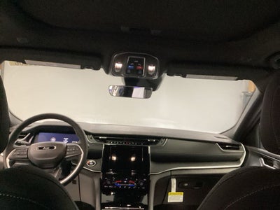 2026 Jeep Grand Cherokee GRAND CHEROKEE LAREDO X 4X4