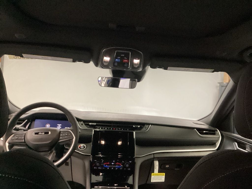 2026 Jeep Grand Cherokee GRAND CHEROKEE LAREDO X 4X4