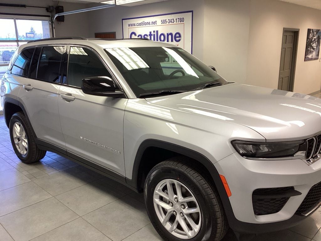 2026 Jeep Grand Cherokee GRAND CHEROKEE LAREDO X 4X4