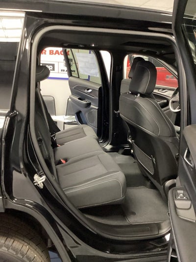 2026 Jeep Grand Cherokee GRAND CHEROKEE LAREDO X 4X4