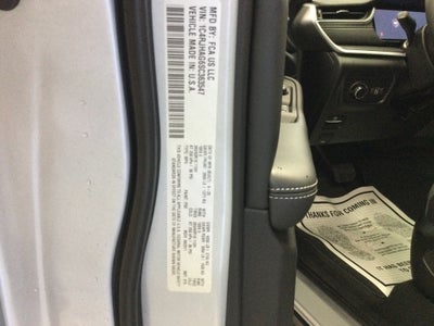 2025 Jeep Grand Cherokee GRAND CHEROKEE LAREDO X 4X4