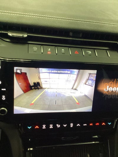 2027 Jeep Grand Cherokee GRAND CHEROKEE LAREDO ALTITUDE 4X4