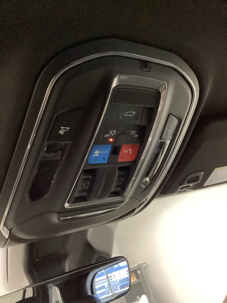 2027 Jeep Grand Cherokee GRAND CHEROKEE LAREDO ALTITUDE 4X4