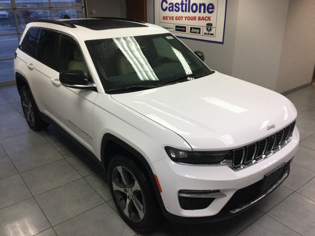 2025 Jeep Grand Cherokee GRAND CHEROKEE LIMITED 4X4