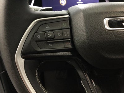 2023 Jeep Grand Cherokee L Laredo 4x4