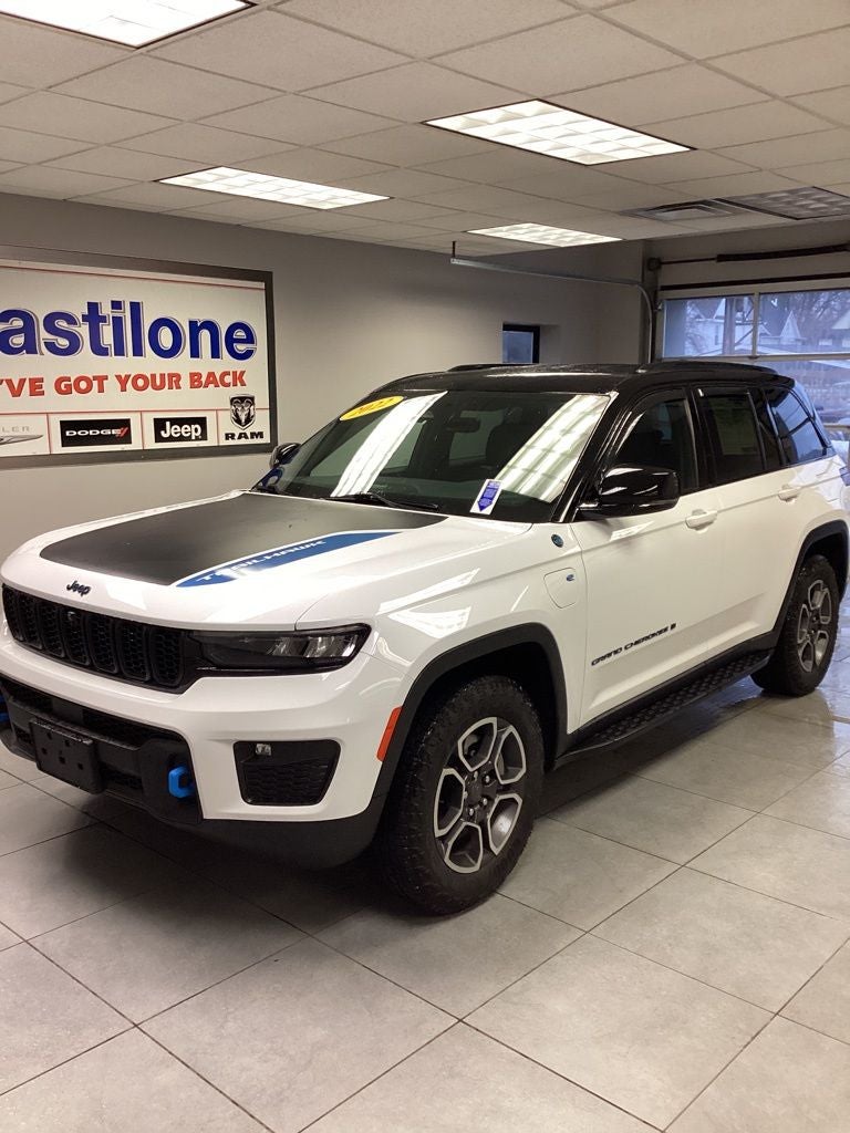 2022 Jeep Grand Cherokee 4xe Trailhawk 4x4