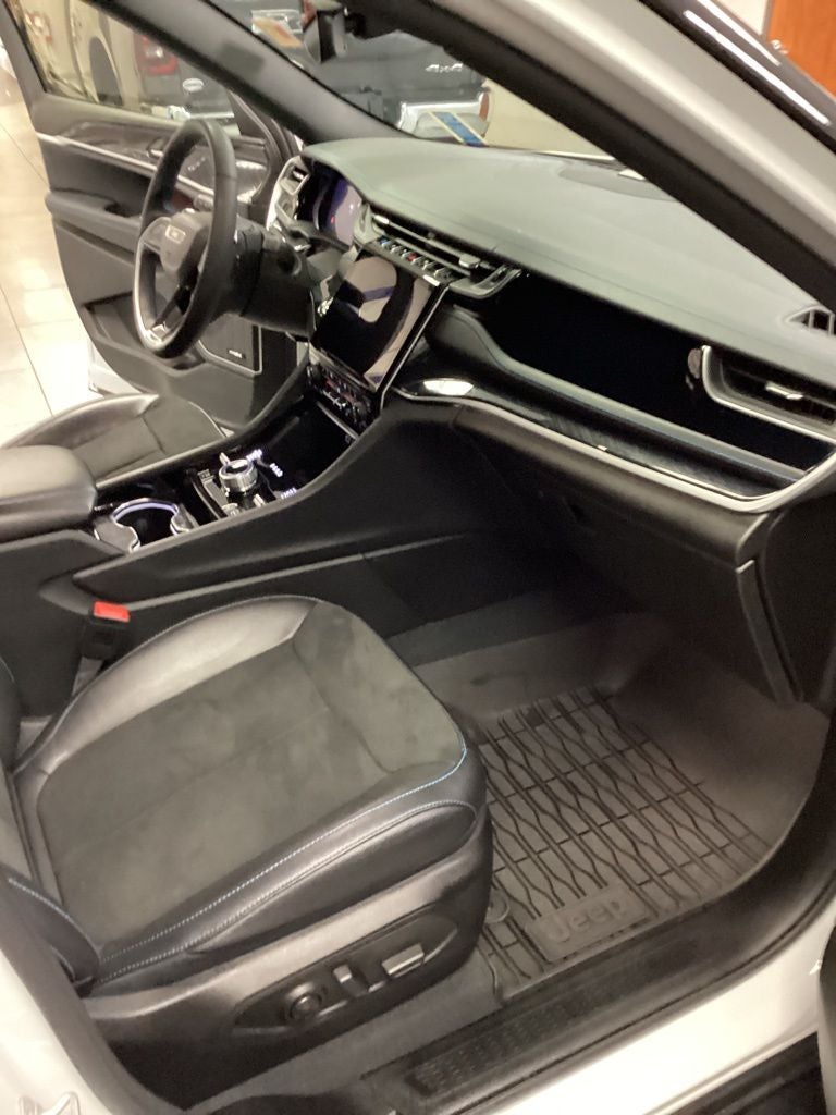 2022 Jeep Grand Cherokee 4xe Trailhawk 4x4