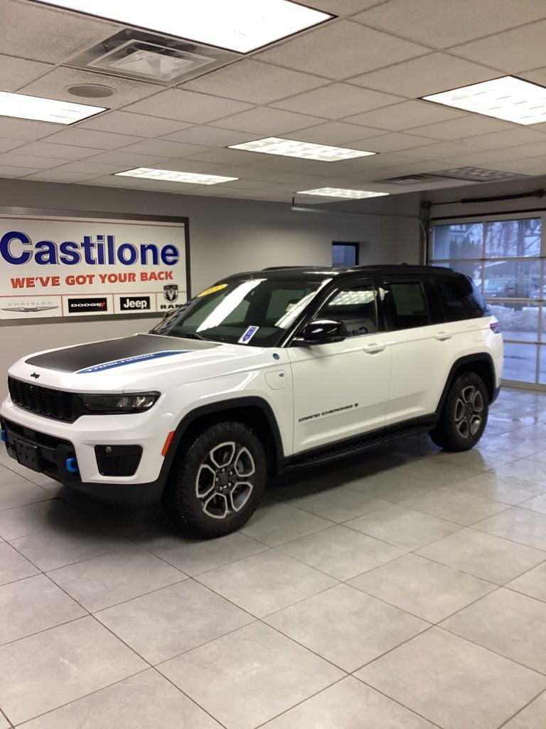 2022 Jeep Grand Cherokee 4xe Trailhawk 4x4