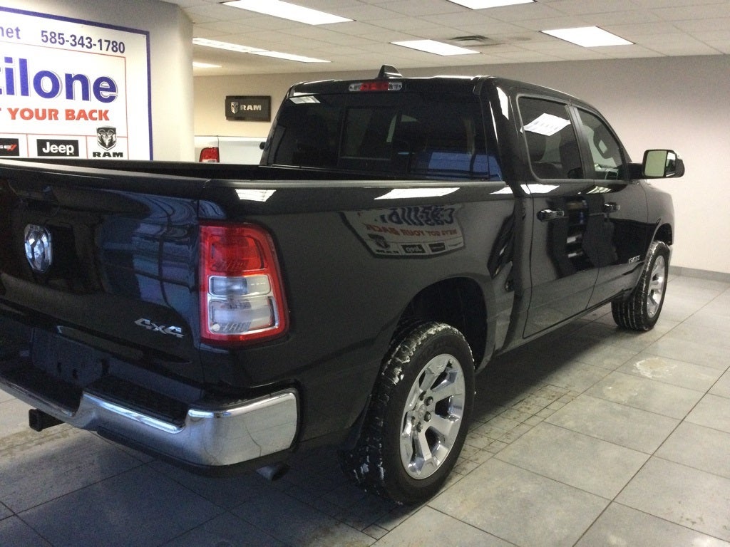 2022 RAM 1500 Big Horn Crew Cab 4x4 5'7' Box
