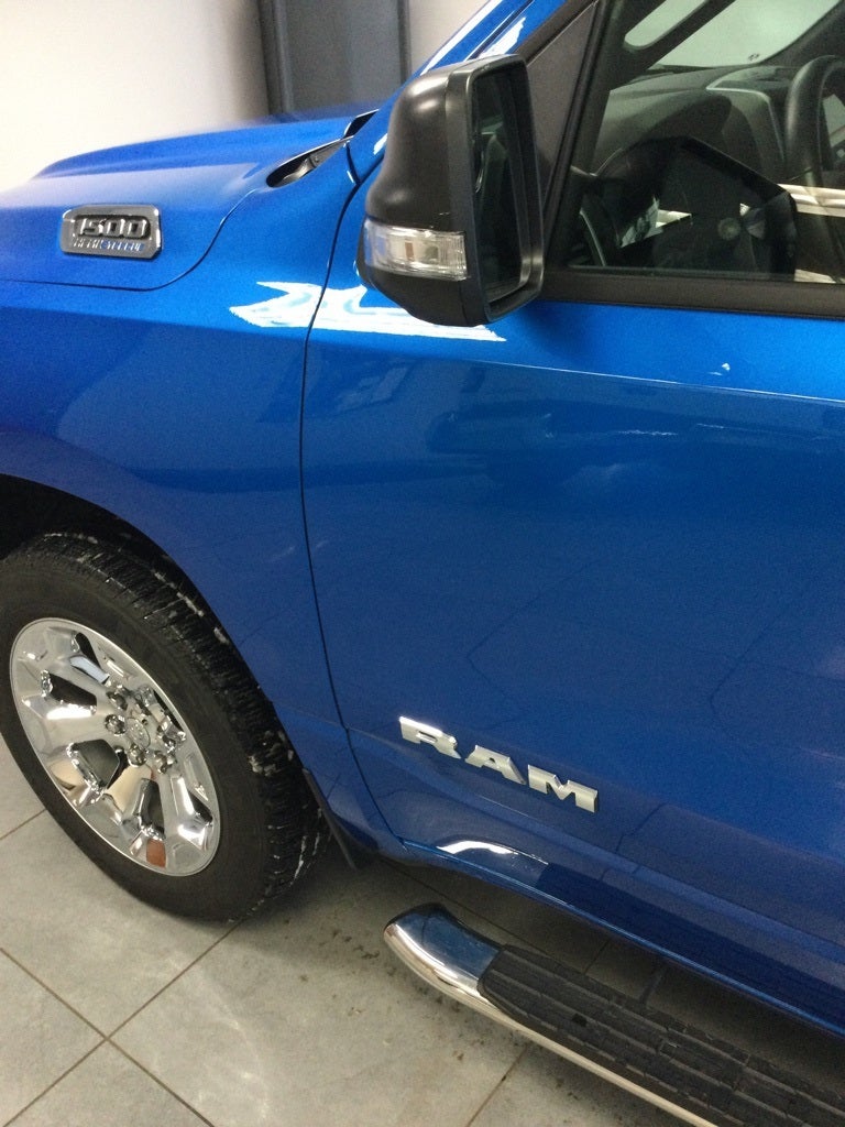 2022 RAM 1500 Big Horn Crew Cab 4x4 5'7' Box