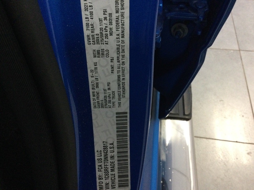 2022 RAM 1500 Big Horn Crew Cab 4x4 5'7' Box