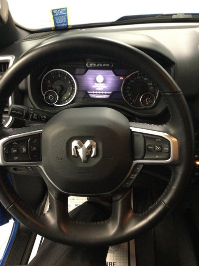 2022 RAM 1500 Big Horn Crew Cab 4x4 5'7' Box