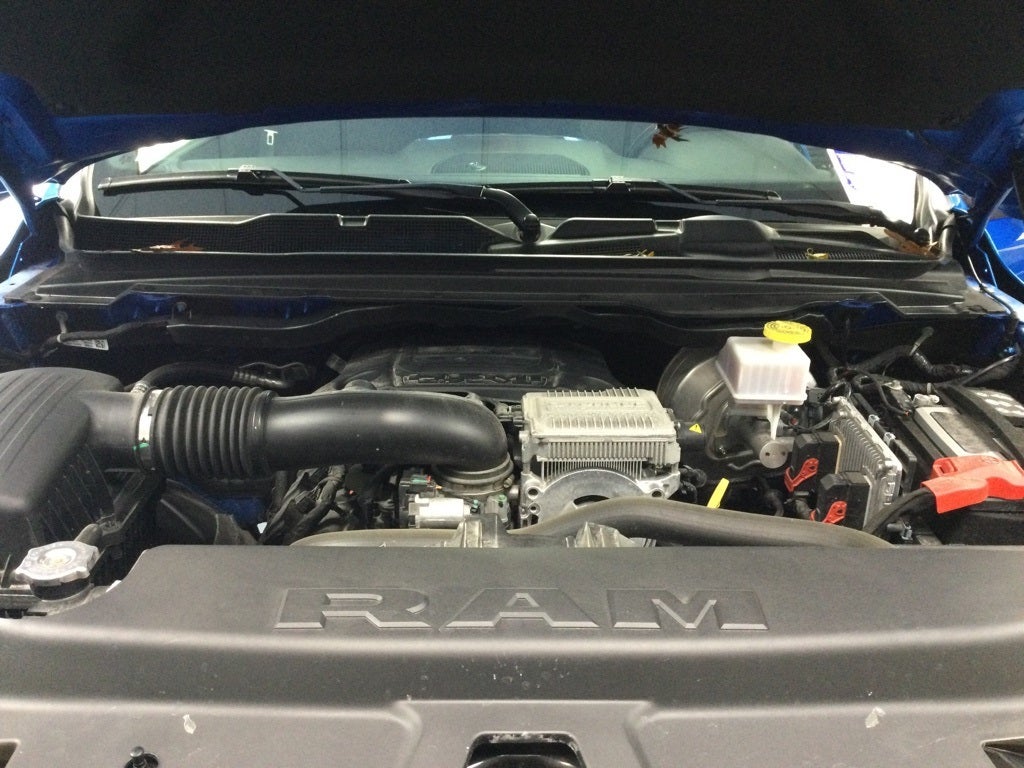 2022 RAM 1500 Big Horn Crew Cab 4x4 5'7' Box