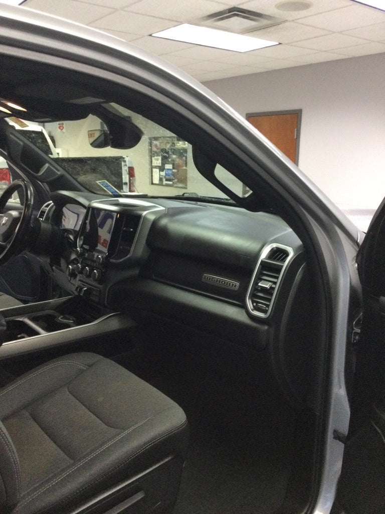 2022 RAM 1500 Big Horn Crew Cab 4x4 5'7' Box