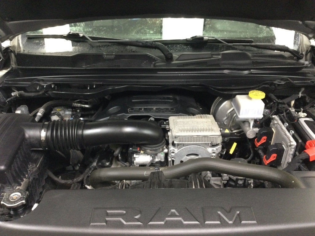 2022 RAM 1500 Big Horn Crew Cab 4x4 5'7' Box