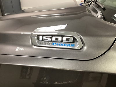 2024 RAM 1500 Tradesman Crew Cab 4x4 5'7' Box