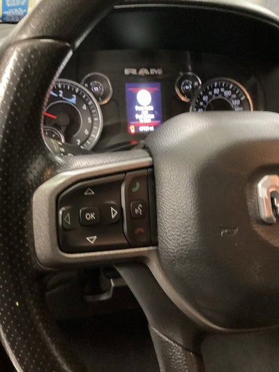 2024 RAM 1500 Tradesman Crew Cab 4x4 5'7' Box