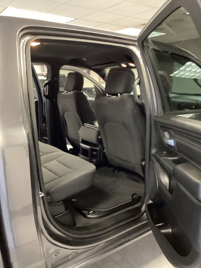 2024 RAM 1500 Tradesman Crew Cab 4x4 5'7' Box