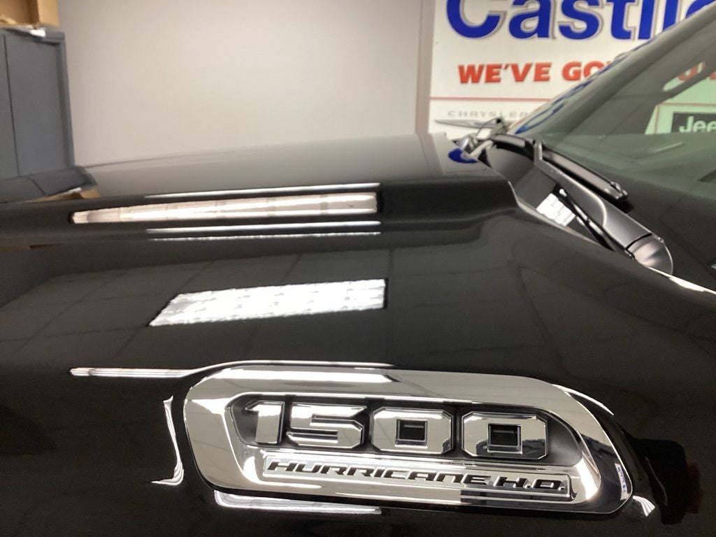 2026 RAM Ram 1500 RAM 1500 LIMITED CREW CAB 4X4 5'7' BOX