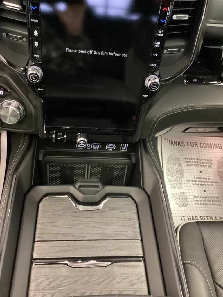 2026 RAM Ram 1500 RAM 1500 LIMITED CREW CAB 4X4 5'7' BOX