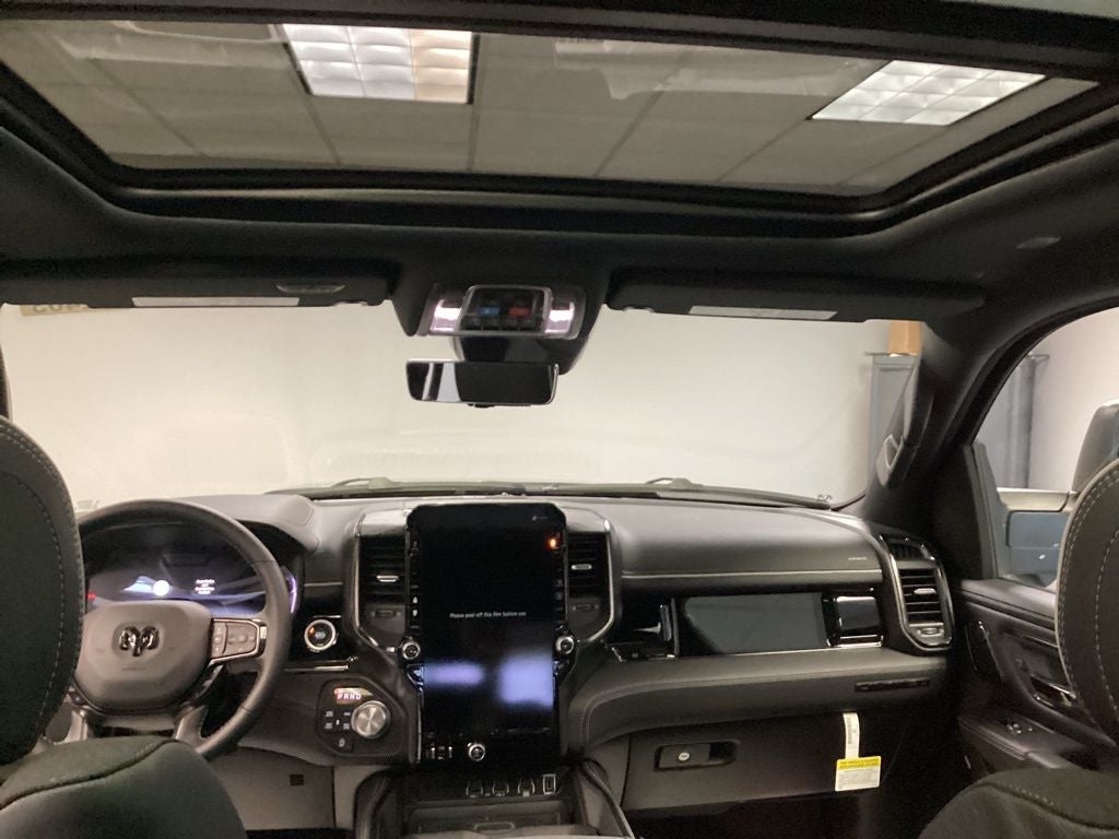 2026 RAM Ram 1500 RAM 1500 LIMITED CREW CAB 4X4 5'7' BOX