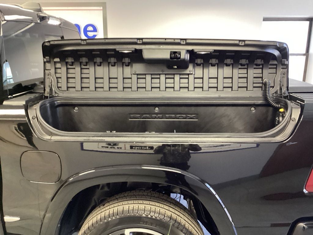 2026 RAM Ram 1500 RAM 1500 LIMITED CREW CAB 4X4 5'7' BOX