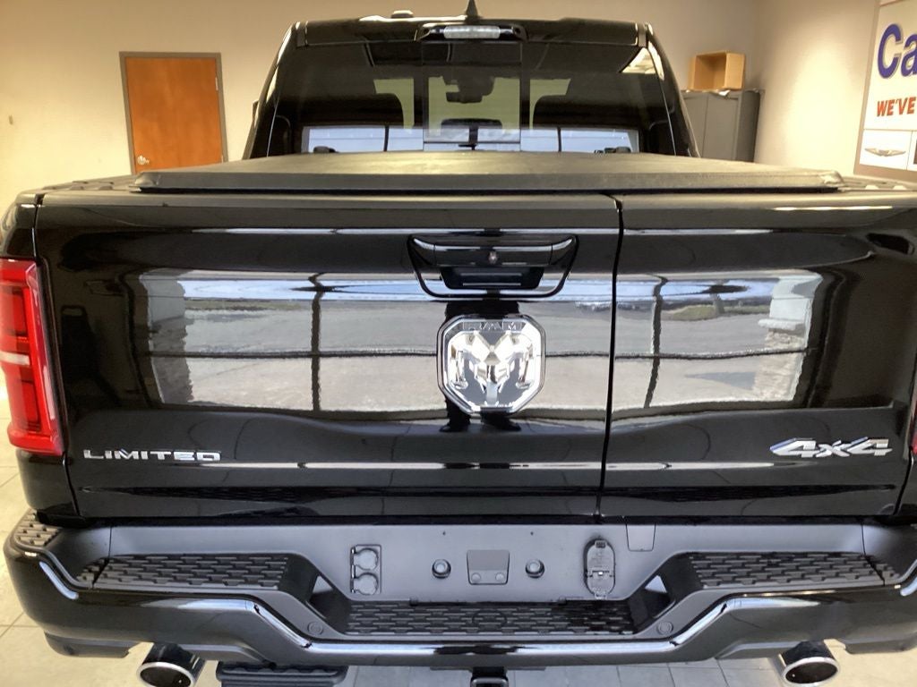 2026 RAM Ram 1500 RAM 1500 LIMITED CREW CAB 4X4 5'7' BOX