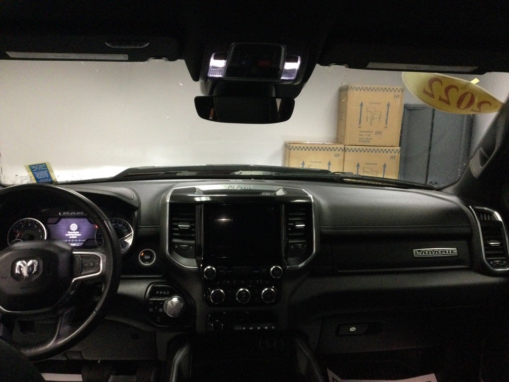 2022 RAM 1500 Laramie Crew Cab 4x4 6'4' Box