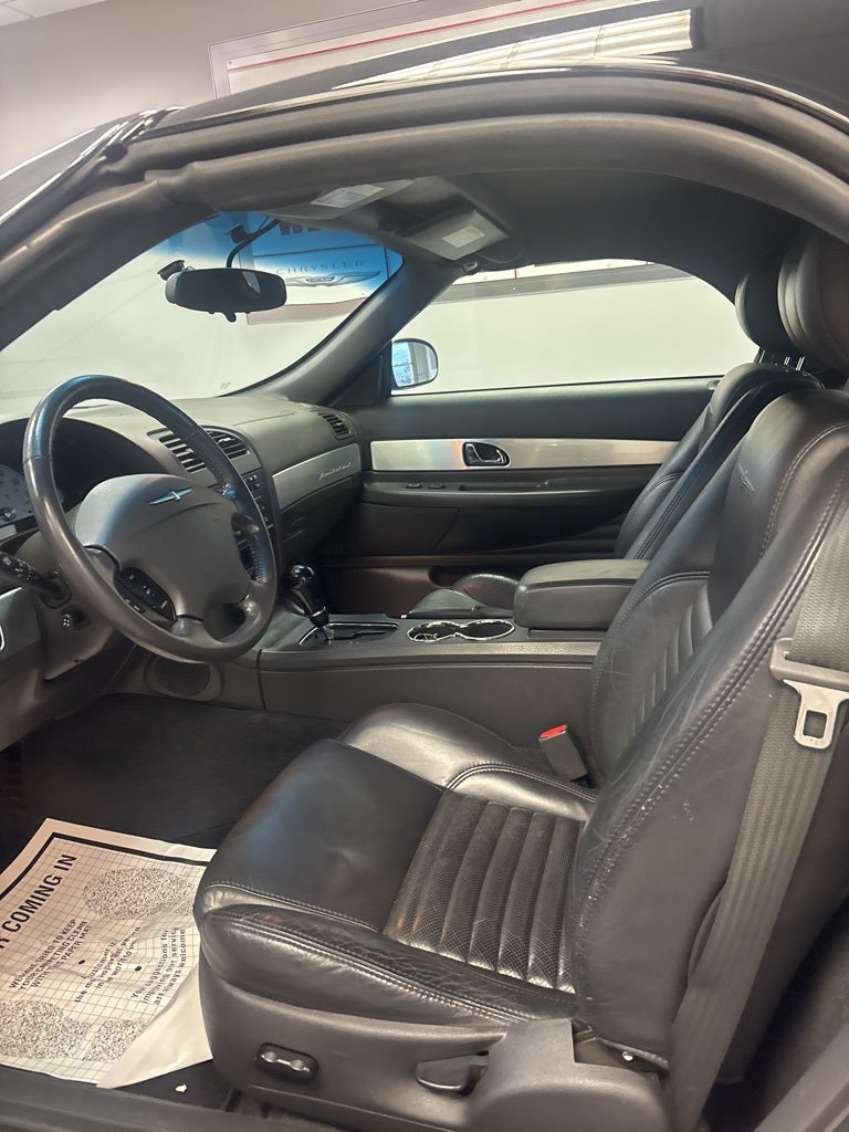 2002 Ford Thunderbird Base