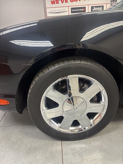 2002 Ford Thunderbird Base