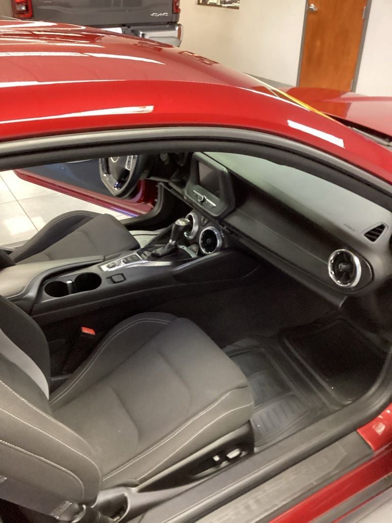 2021 Chevrolet Camaro RWD Coupe 1LT