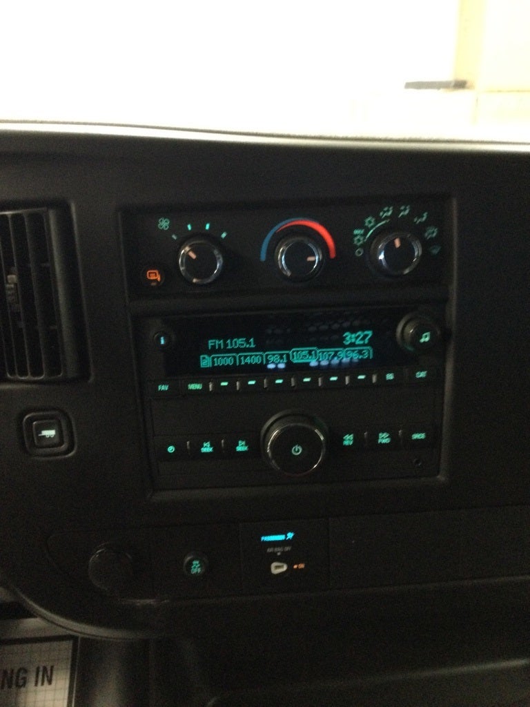 2024 Chevrolet Express Cargo RWD 2500 Regular Wheelbase WT