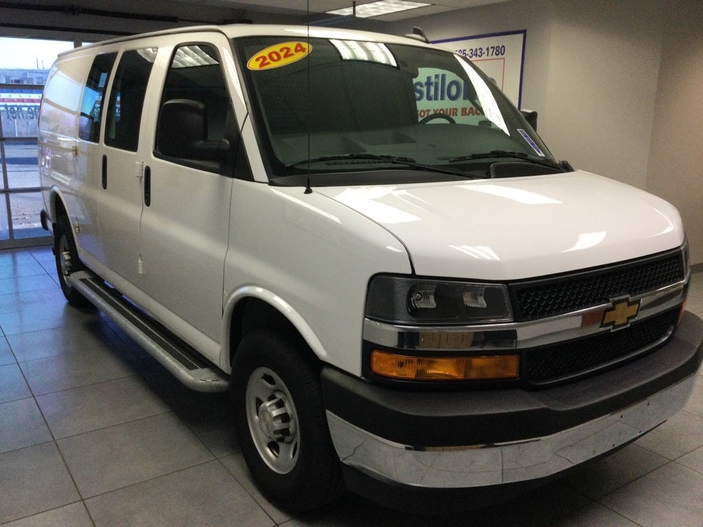 2024 Chevrolet Express Cargo RWD 2500 Regular Wheelbase WT