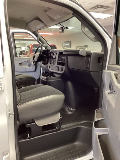 2025 Chevrolet Express Cargo RWD 2500 Regular Wheelbase WT
