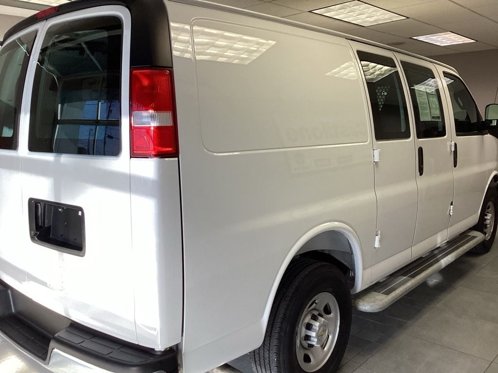 2025 Chevrolet Express Cargo RWD 2500 Regular Wheelbase WT