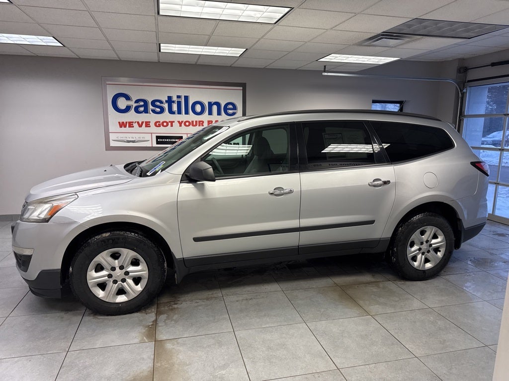 Used 2013 Chevrolet Traverse LS with VIN 1GNKVFED7DJ148517 for sale in Batavia, NY
