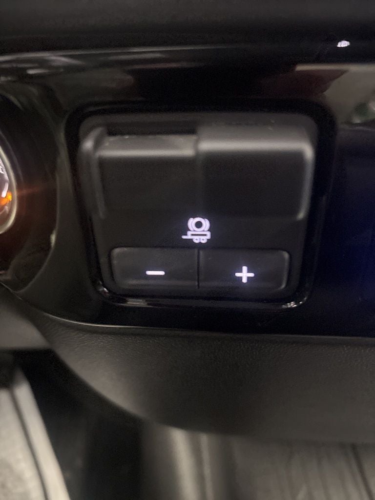 2025 GMC Sierra 2500HD 4WD Crew Cab Long Bed SLE