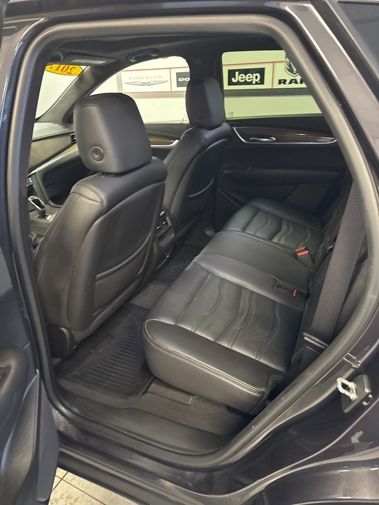 2017 Cadillac XT5 Platinum