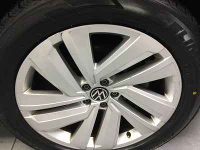 2020 Volkswagen Atlas Cross Sport 2.0T SE w/Technology