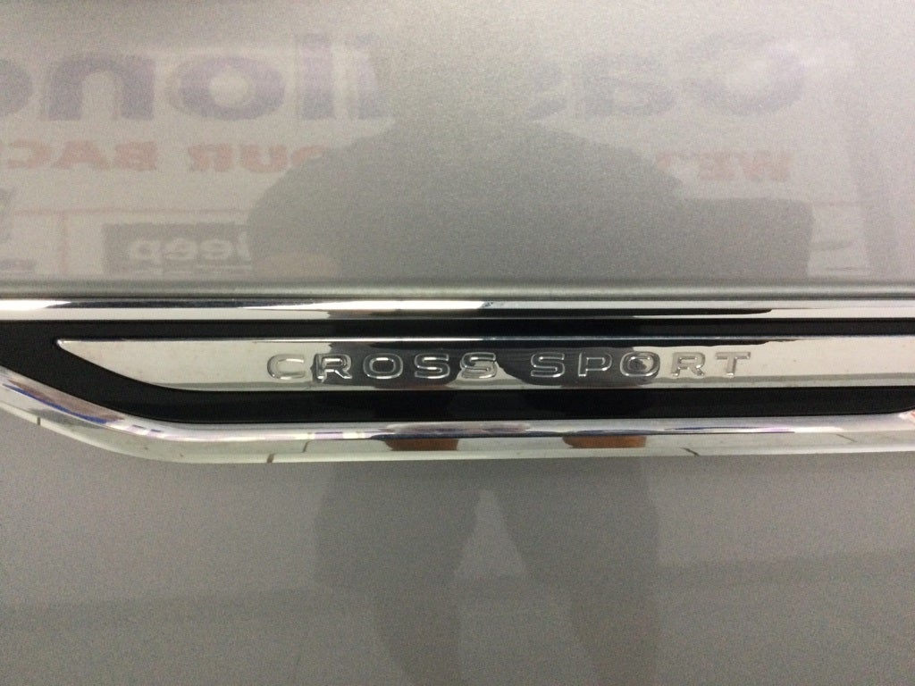 2020 Volkswagen Atlas Cross Sport 2.0T SE w/Technology