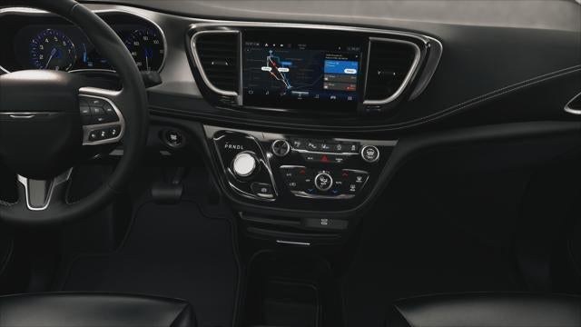 2027 Chrysler Pacifica PACIFICA SELECT