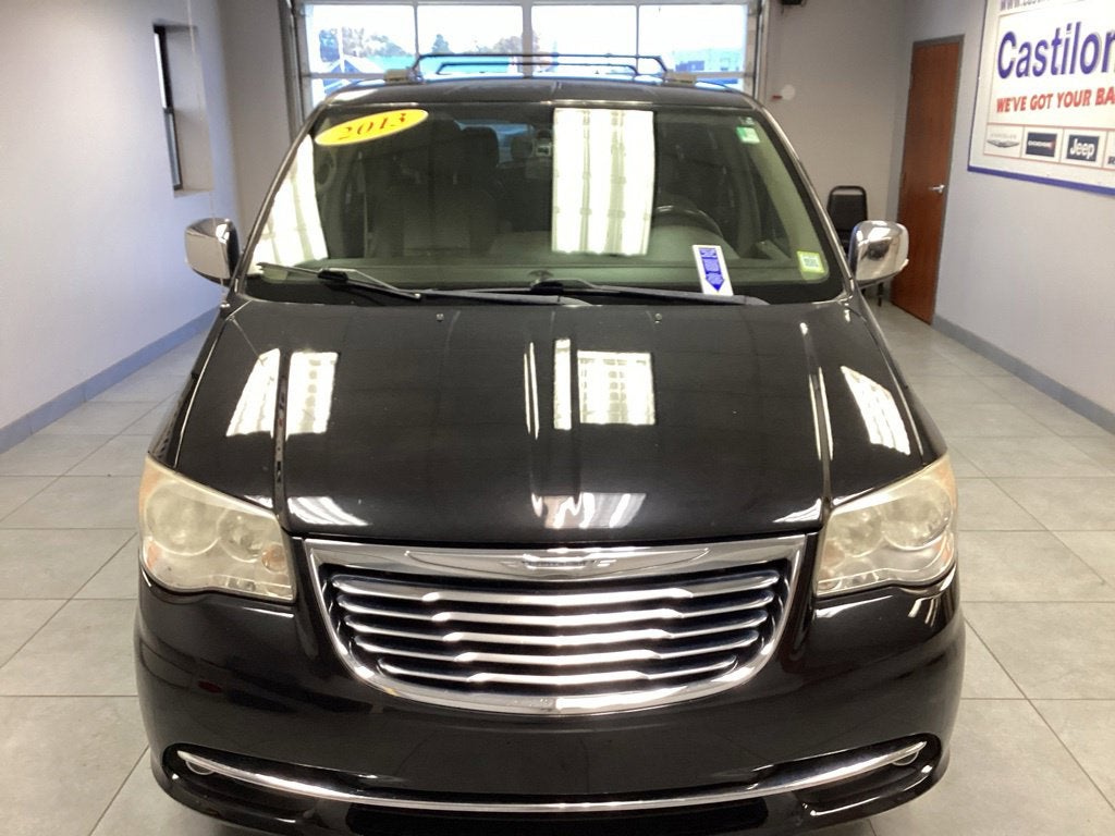 Used 2013 Chrysler Town & Country Touring-L with VIN 2C4RC1CG8DR767068 for sale in Batavia, NY