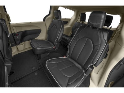 2025 Chrysler Pacifica Limited AWD