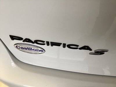 2025 Chrysler Pacifica Limited AWD