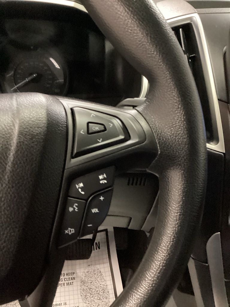 2021 Ford Edge SE