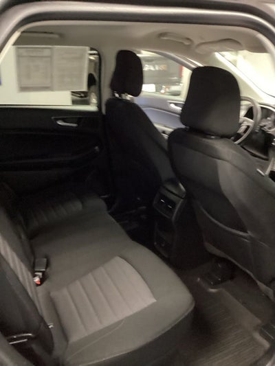 2021 Ford Edge SE