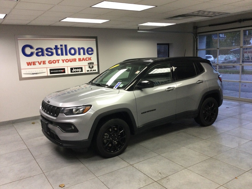 2023 Jeep Compass Altitude 4x4